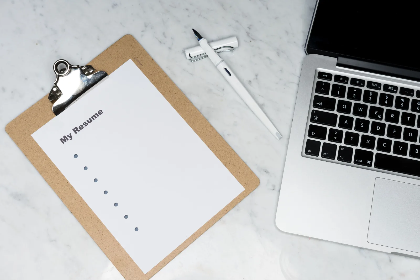 ATS-Friendly Resume: Everything Recruiters Want in 2026